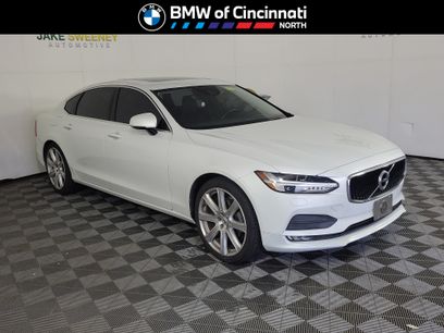 Used 2018 Volvo S90 T5 Momentum w/ Momentum Plus Package