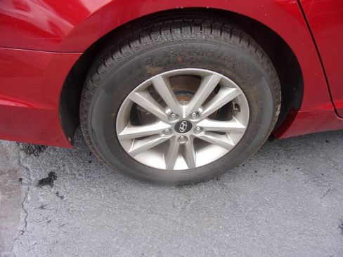 Used 2016 Hyundai Sonata SE image 13