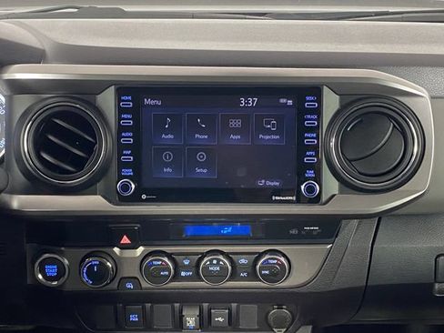 Certified 2023 Toyota Tacoma SR5 AWD/4WD image 14
