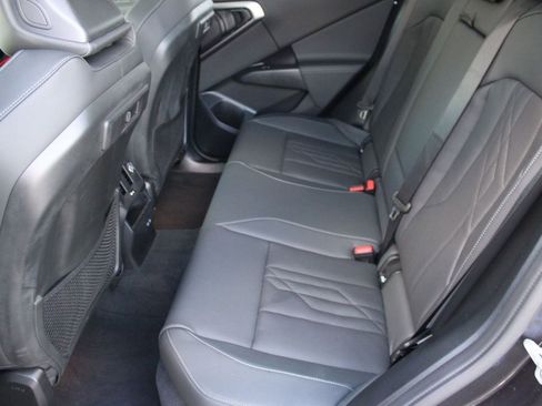 Certified 2025 BMW X3 xDrive30i w/ Premium Package image 15