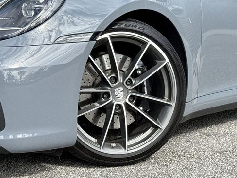 Used 2024 Porsche 911 Carrera 4S image 14