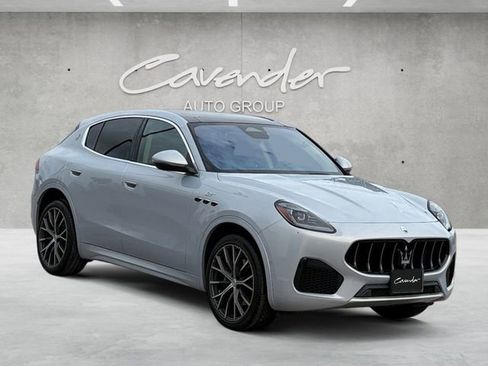 Used 2023 Maserati Grecale GT image 2