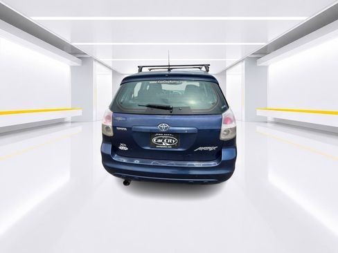 Used 2005 Toyota Matrix FWD image 5