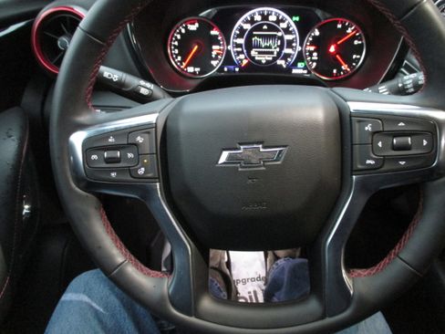 Used 2023 Chevrolet Blazer RS w/ Driver Confidence II Package image 28