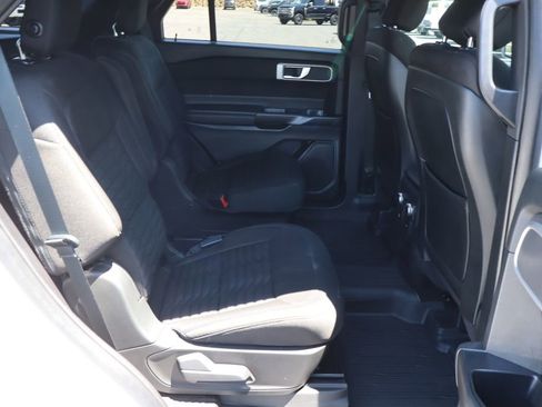 Used 2020 Ford Explorer XLT w/ Comfort Package AWD/4WD image 21