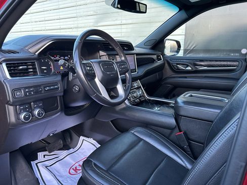 Used 2021 GMC Yukon Denali image 11