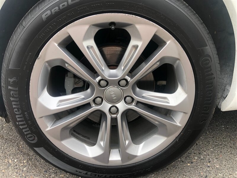 Used 2015 Audi Q3 2.0T Prestige w/ Prestige Package AWD/4WD image 18