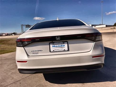 Certified 2024 Honda Accord EX image 6