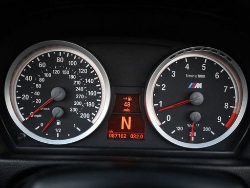 Used 2008 BMW M3 Convertible w/ Technology Pkg image 35