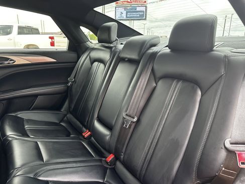 Used 2019 Lincoln MKZ Premiere image 14