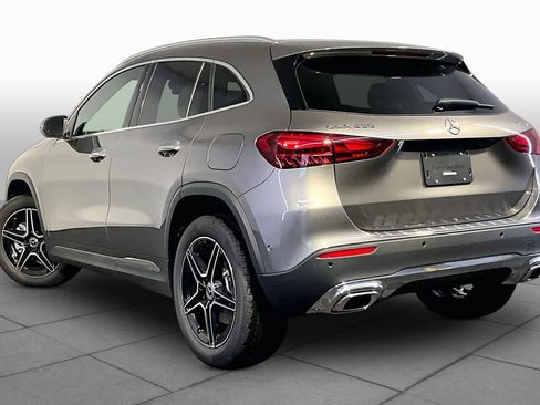 New 2026 Mercedes-Benz GLA 250 4MATIC image 3