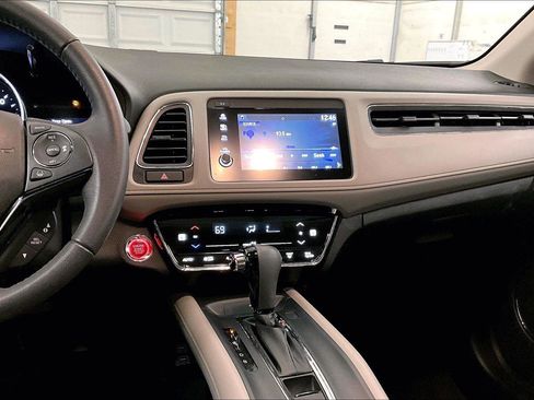 Used 2021 Honda HR-V EX-L image 6