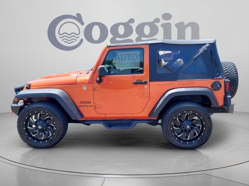 Used 2015 Jeep Wrangler Sport w/ Quick Order Package 23S AWD/4WD image 2