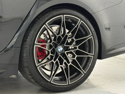 Used 2025 BMW M3 w/ Executive Package RWD image 94