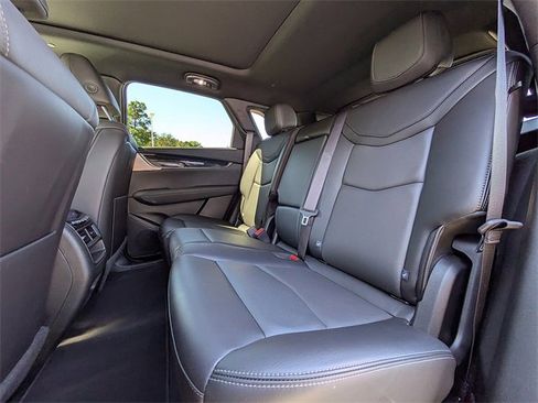 Certified 2025 Cadillac XT5 Premium Luxury image 14