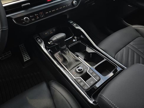 New 2026 Kia Sorento SX Prestige image 9