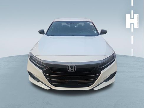 Used 2022 Honda Accord Sport image 2