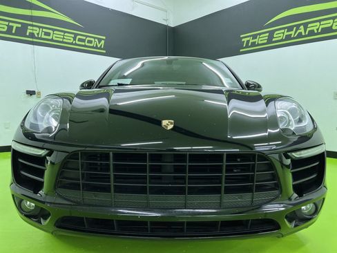 Used 2016 Porsche Macan S AWD/4WD image 3