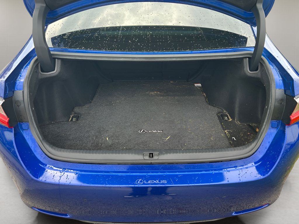 Used 2016 Lexus RC 200t RWD image 14