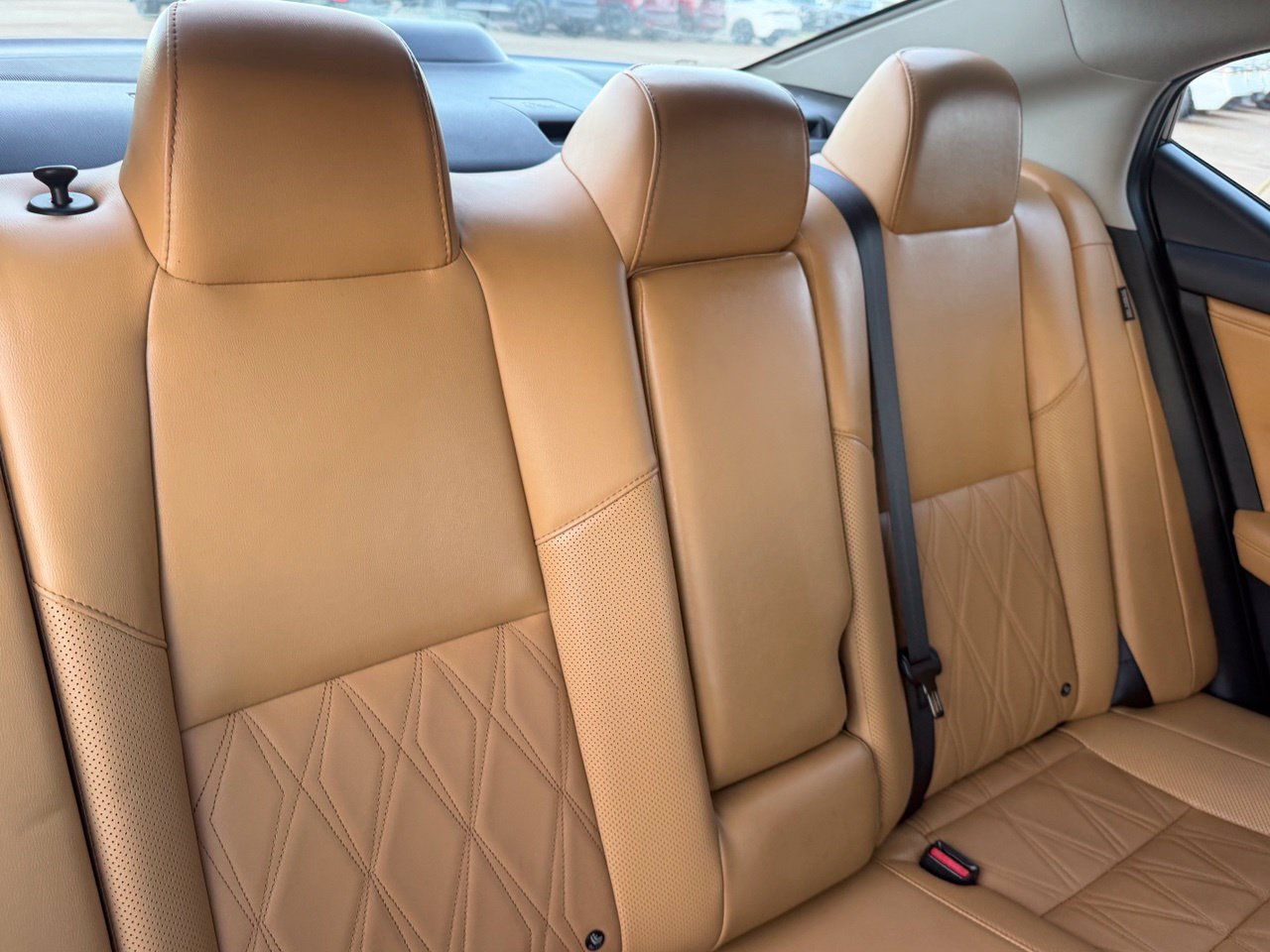 Certified 2025 Nissan Sentra SV w/ SV Premium Package FWD image 38