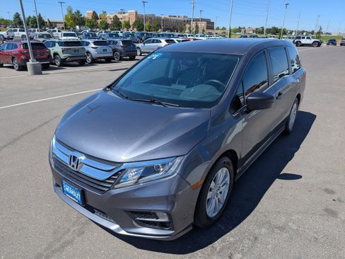Used 2018 Honda Odyssey LX image 8