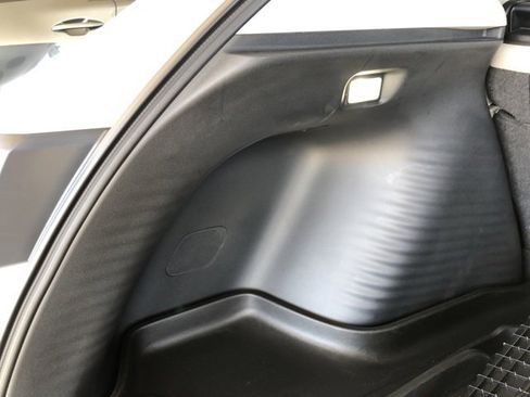 Used 2025 Honda HR-V LX image 44