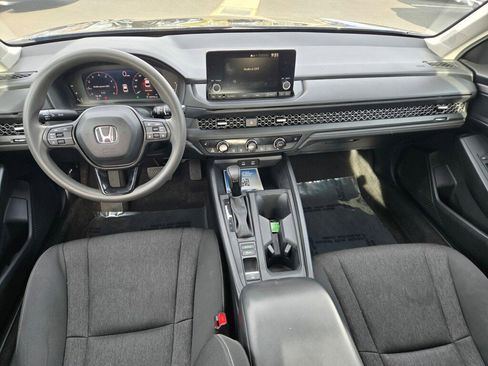 Certified 2023 Honda Accord EX image 10