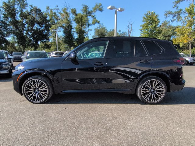 Used 2025 BMW X5 sDrive40i w/ M Sport Package RWD image 8