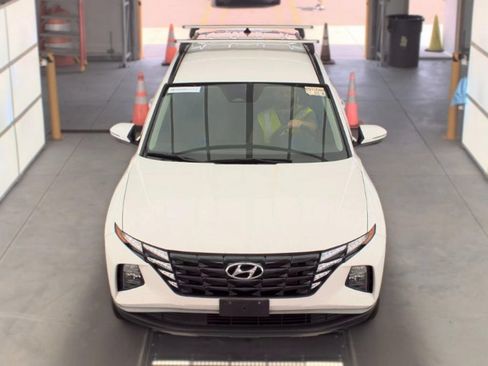 Used 2023 Hyundai Tucson SEL AWD/4WD image 2