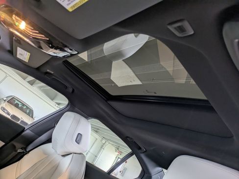 New 2026 BMW 530i w/ Premium Package image 14