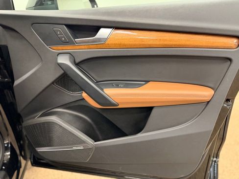 Used 2023 Audi Q5 2.0T Premium Plus w/ Premium Plus Package image 22