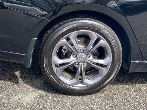 Used 2025 Honda Accord EX-L image 10