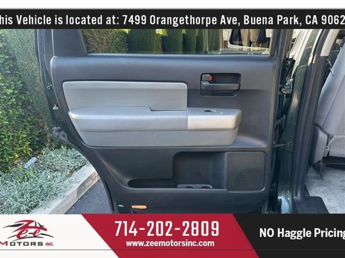 Used 2008 Toyota Sequoia SR5 RWD image 38