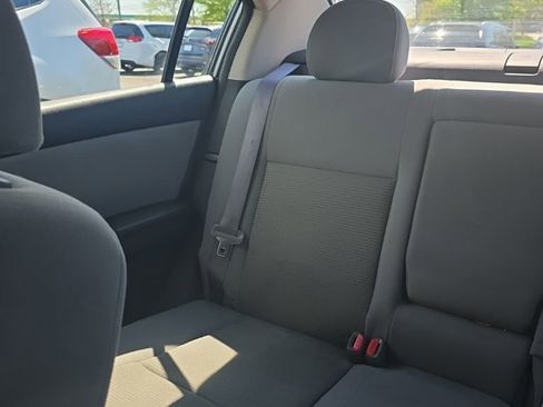 Used 2011 Nissan Sentra 2.0 S w/ Convenience Pkg FWD image 3