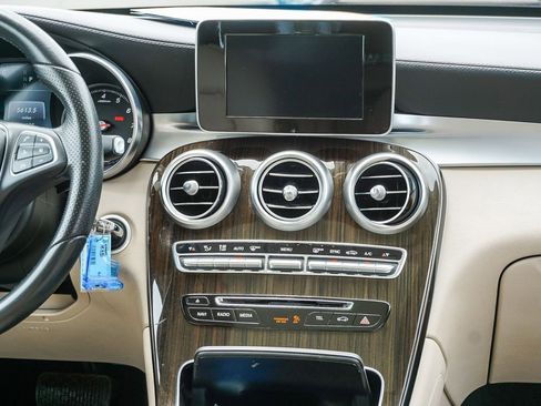 Used 2017 Mercedes-Benz GLC 300 image 15