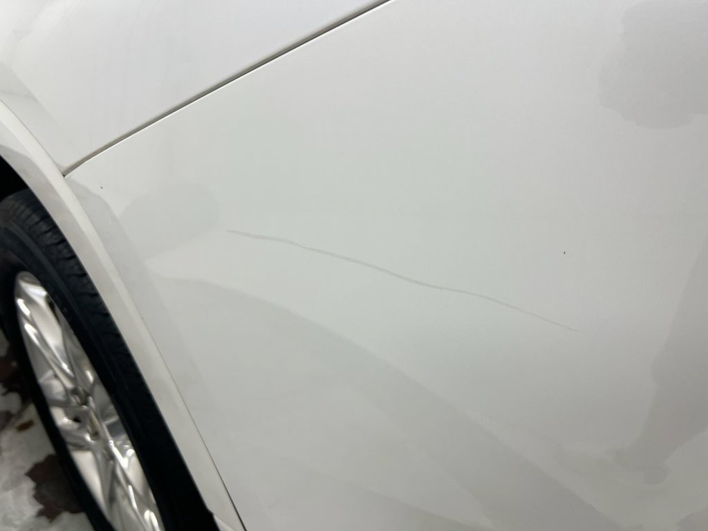 Used 2018 Chevrolet Traverse High Country AWD/4WD image 31