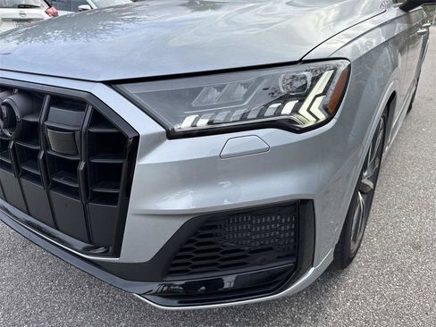 Used 2024 Audi SQ7 Premium Plus w/ S Sport Package image 9