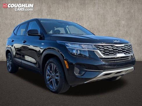 Used 2023 Kia Seltos LX image 1