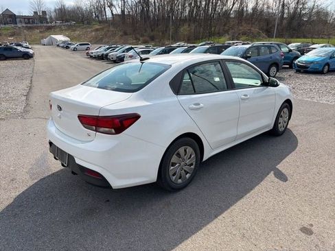 Used 2018 Kia Rio S image 9