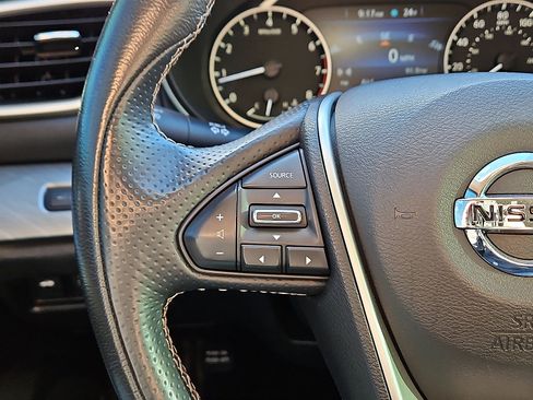 Used 2018 Nissan Maxima 3.5 SV image 15