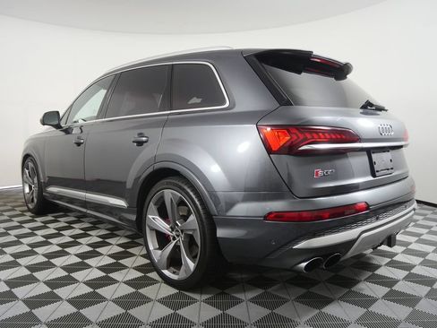Used 2023 Audi SQ7 Prestige AWD/4WD image 5