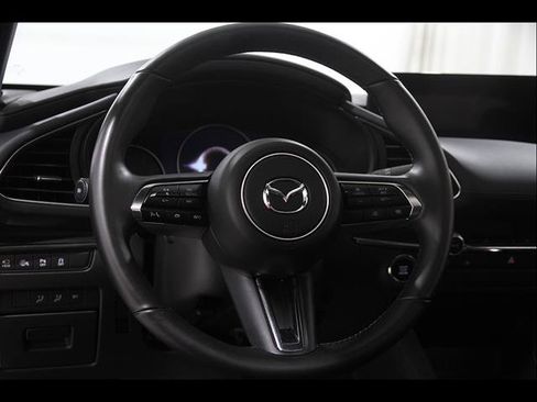Certified 2025 MAZDA MAZDA3 Hatchback w/Premium Plus Pkg AWD/4WD image 7