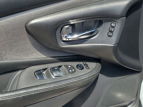 Certified 2022 Nissan Murano SL FWD image 16