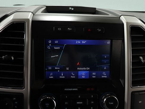 Used 2021 Ford F250 Lariat w/ Lariat Ultimate Package AWD/4WD image 13