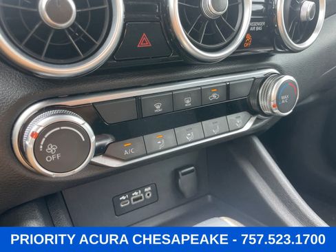 Used 2022 Nissan Sentra SV FWD image 18