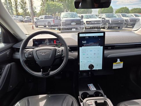 New 2025 Ford Mustang Mach-E Premium image 10