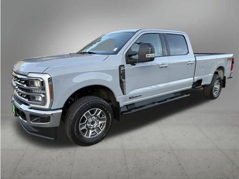 Used 2025 Ford F350 Lariat w/ FX4 Off-Road Package image 1