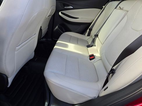 Used 2020 Buick Encore GX Essence w/ Advanced Technology Package image 12