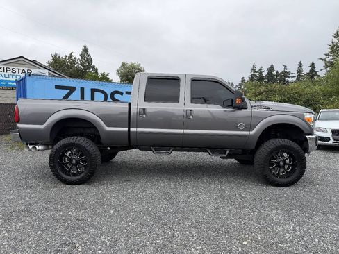Used 2012 Ford F250 Lariat w/ Chrome Pkg AWD/4WD image 2