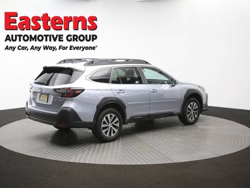 Used 2025 Subaru Outback Premium AWD/4WD image 35